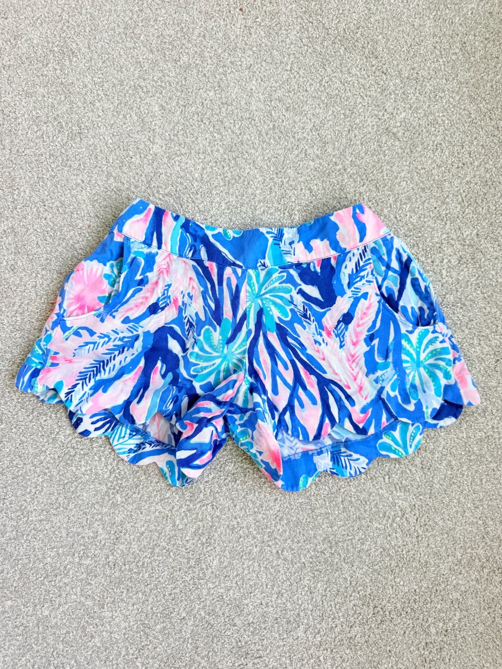 Lilly Pulitzer Blue Aqua Pink Tropical Print Shorts